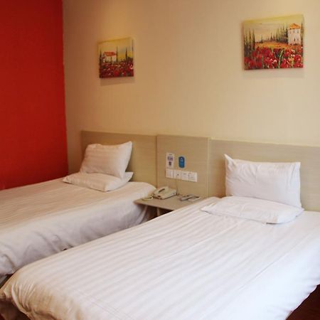 Hanting Express Kunming Yieryi Street Yunnan Normal University Branch Extérieur photo